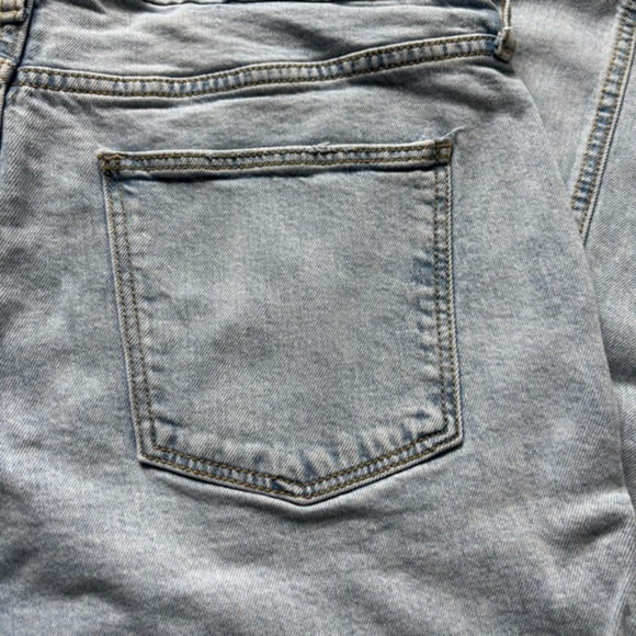Universal Thread Jeans High Rise Slim Straight Front Seams Light Sz 14 Y2K Pants - Picture 12 of 14